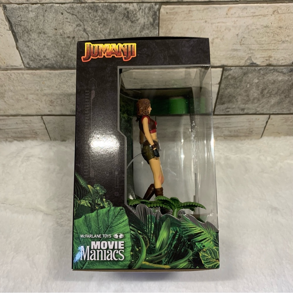 McFarlane Toys - Movie Maniacs Ruby Roundhouse (Jumanji) 6in Posed Figure - Picture 5 of 14